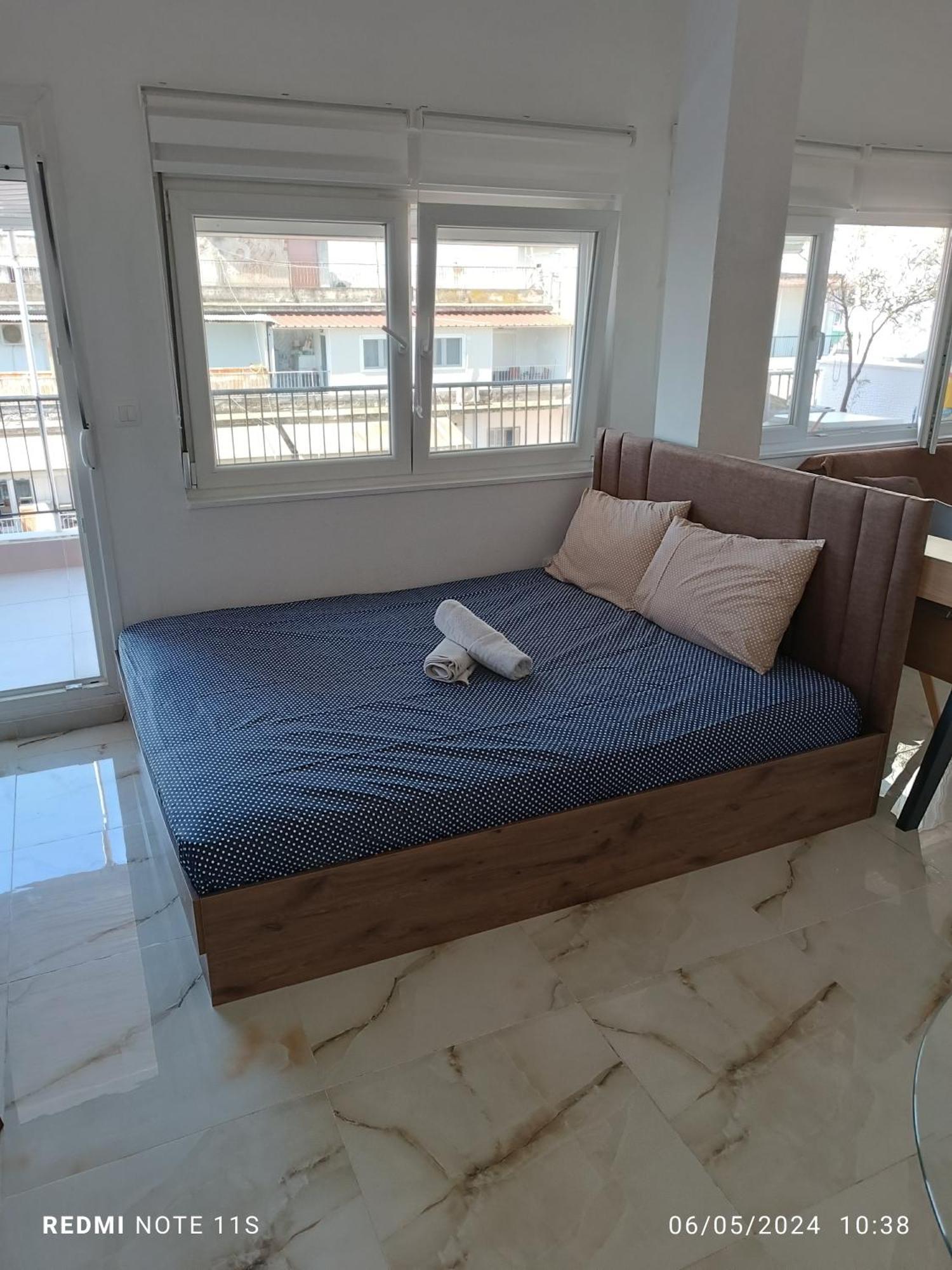 Zara'S Boutique Appartement Thessaloniki Buitenkant foto